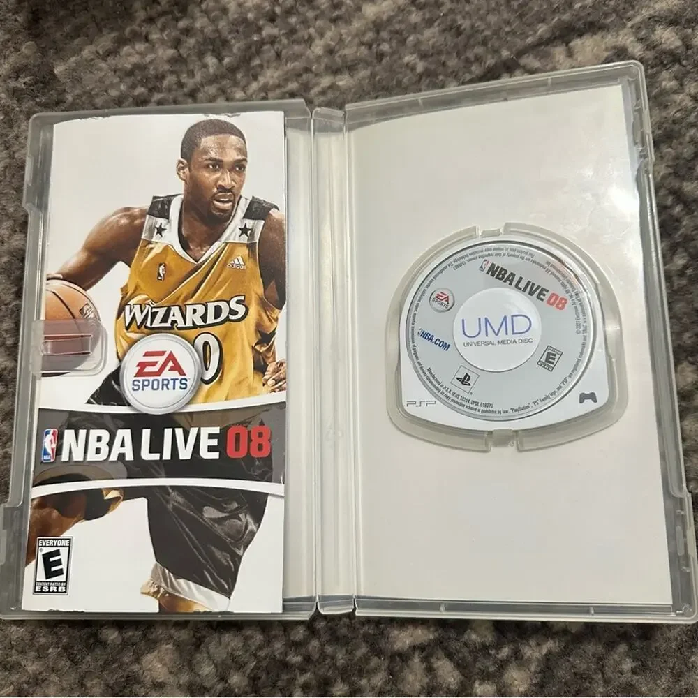 NBA Live 08 Sony Playstation Portable PSP Complete with Manual Video Game